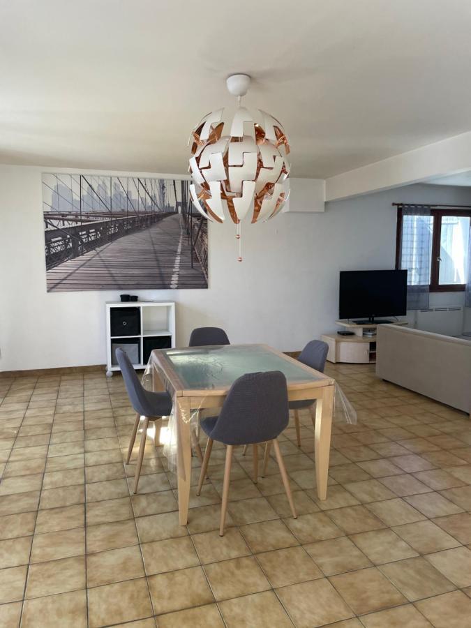 Appartement 110M2 A 2 Km De La Plage De St Georges De Didonne Saint-Georges-de-Didonne Exterior photo
